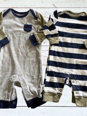 Carter’s Baby Boy 3 Month Green and Blue Color Block Footless Sleepers- Set of 2